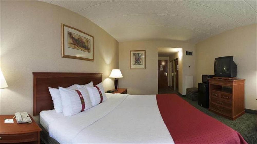 Wyndham Garden Southgate Hotel Luaran gambar